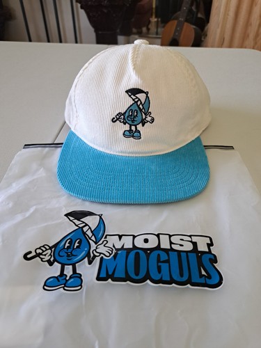 Moist mogals hat sports - mogals, team